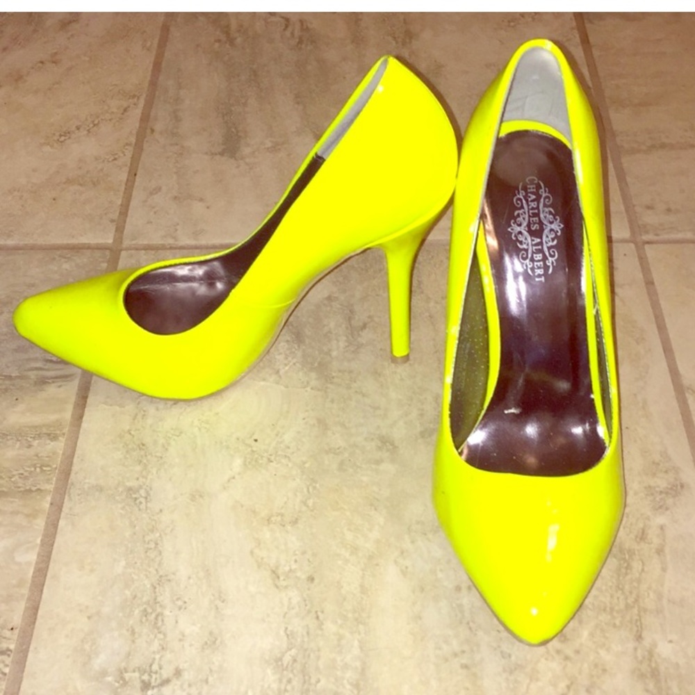 Charles Albert Neon Pumps 🌟